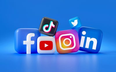 السوشال ميديا… نافذة للعالم